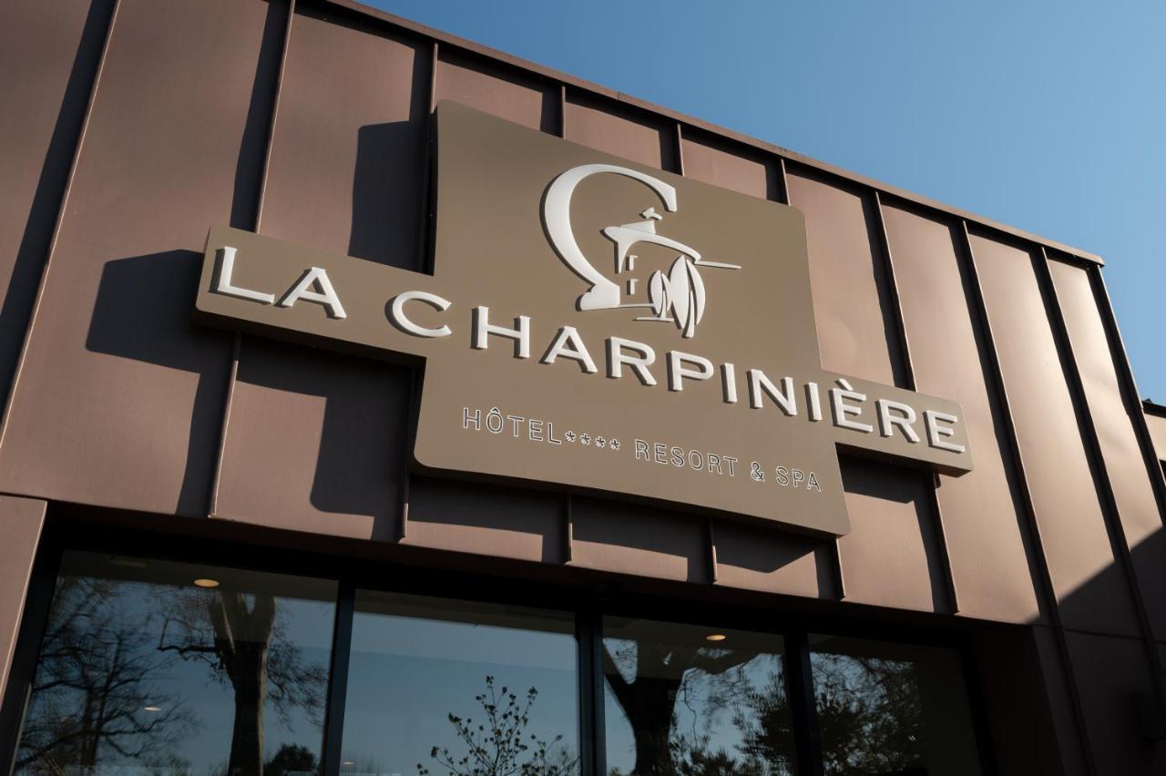 Domaine La Charpiniere, The Originals Collection Hotell Saint-Galmier Exteriör bild